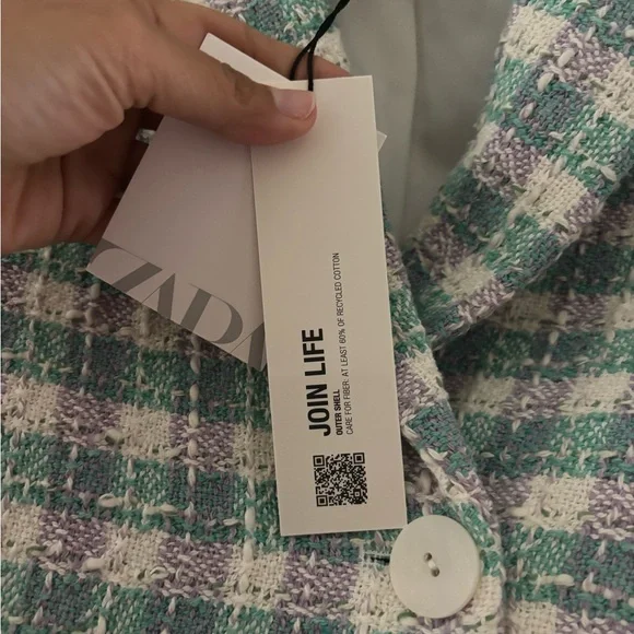 Zara Women's Cropped Plaid Blazer and Skort Set in Soft Pastels - Picture 5 of 8